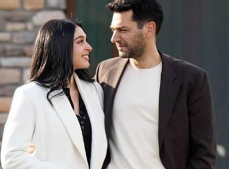 Dizideki Gizli Mesaj: Zeynep’in ‘Yardım’ İşareti ile Kadına Şiddete Dikkat &Ccedil;ekiliyor