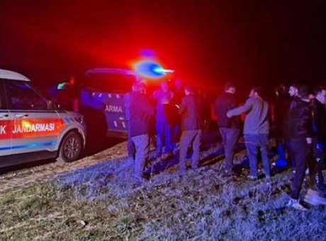 Eğitim U&ccedil;uşunda Şok Edici Kaza: Helikopterdeki Askerler Sağ Salim!