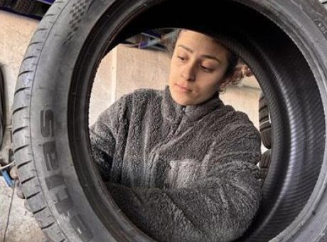 Genç Futbolcu Elanur Düz, Ailesinin Geleceğini Kurtardı!