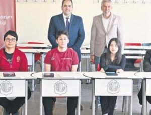 Gen&ccedil;lerin Geleceği İ&ccedil;in Yeni Bir Adım: 100 Bin &Ouml;ğrenciye Yapay Zek&acirc; Eğitimi