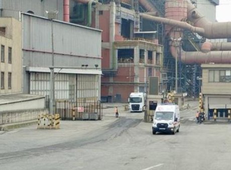 Kocaeli&rsquo;de Fabrikada Y&uuml;ksekten D&uuml;şme Faciası: 4 İş&ccedil;iden 3’&uuml; Hayatını Kaybetti