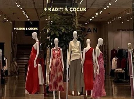 MANGO T&uuml;rkiye’de B&uuml;y&uuml;yor: 2026’da 10 Yeni Mağaza A&ccedil;acak!