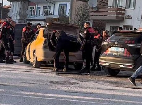 Malatya’da Bı&ccedil;aklı Kavga: Baba ve Oğul Hastaneye Kaldırıldı