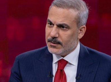 Pakistan İle Kritik G&ouml;r&uuml;şme: Hakan Fidan ve İshak Dar Ne Konuştu?