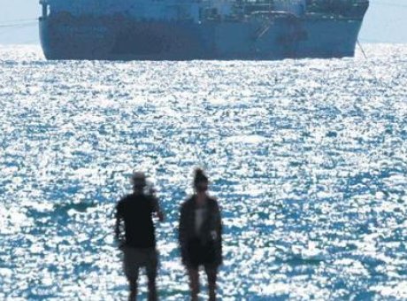 Petrol Fiyatlarında Şok Y&uuml;kseliş: Altın Değer Kaybediyor!