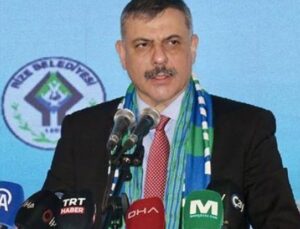 “Rize’de Kitap Fuarı A&ccedil;ılışı: Bakan &Ccedil;ift&ccedil;i’den Okumanın &Ouml;nemi &Uuml;zerine Vurgu”