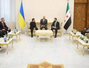 Şam’da Tarihi &Uuml;&ccedil;l&uuml; Zirve: Hakan Fidan, Zelenskiy ve Şara G&ouml;r&uuml;şt&uuml;