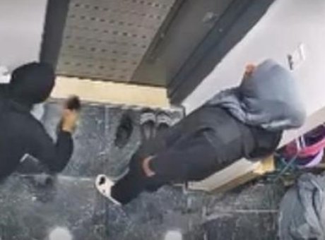 Siirt&rsquo;te Hırsızlık Şebekesi &Ccedil;&ouml;kertildi: 3 Kadın Tutuklandı!