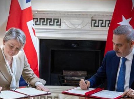 T&uuml;rkiye ve İngiltere’den Tarihi Adım: Stratejik Ortaklıkta Yeni D&ouml;nem