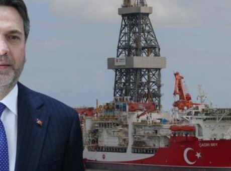 T&uuml;rkiye ve Somali Enerji İş Birliği: &Ccedil;ağrı Bey Gemisi Derin Deniz Sondajına Başladı