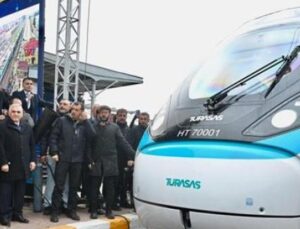 T&uuml;rkiye’nin Yerli Hızlı Treni 225 Km Hızla Testleri Ge&ccedil;ti!
