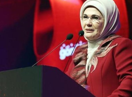Ulus&ccedil;a Kenetlenme Zamanı: Emine Erdoğan’dan Birlik Mesajı