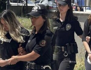 Yasak Aşkın Karanlık Y&uuml;z&uuml;: 36 G&uuml;nl&uuml;k Bebek Yanında Annesini Katlettiler