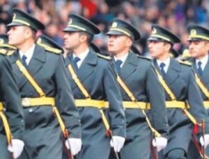 Yeni Atama D&uuml;zeni: Şehit Aileleri ve Yurt Dışındaki Hizmet S&uuml;releri &Ouml;ne &Ccedil;ıkıyor