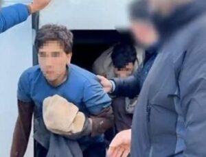 Yozgat’ta Şok Operasyon: Otob&uuml;s Bagajında 53 Ka&ccedil;ak G&ouml;&ccedil;men Ele Ge&ccedil;irildi