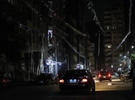 Y&uuml;kselen Enerji Krizi: &Uuml;lkeler Tasarruf &Ouml;nlemlerine Ge&ccedil;iş Yapıyor