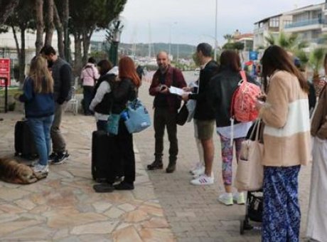 Yunan Adaları’na Kolay Erişim: Kapıda Vize Uygulaması Bir Yıl Daha Devam Ediyor!