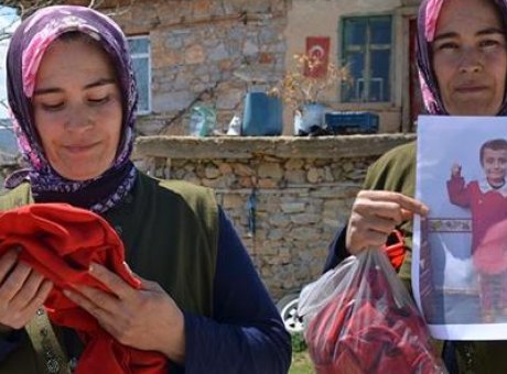 10 Yıldır Kaybolan Yasin İ&ccedil;in Umut S&ouml;nm&uuml;yor: Acılı Anne&rsquo;nin Y&uuml;rek Burkan Bekleyişi