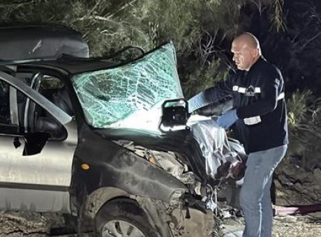 Adana’da Feci Kaza: Gen&ccedil; Ailenin Hayatları Tehlikeye Girdi