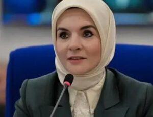 Annelik Kavramı &Uuml;zerine &Ccedil;arpıcı İtiraz: Bakan G&ouml;ktaş’tan Dikkat &Ccedil;eken A&ccedil;ıklama
