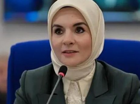 Annelik Kavramı &Uuml;zerine &Ccedil;arpıcı İtiraz: Bakan G&ouml;ktaş’tan Dikkat &Ccedil;eken A&ccedil;ıklama
