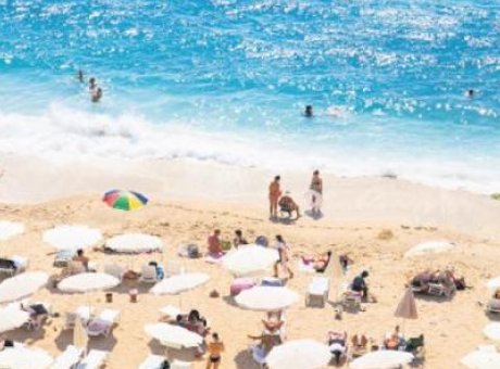Bayram Yolculukları Başlıyor: 15 Milyon Kişi Yollarda, Ekonomi 200 Milyar Lira Kaza Yapacak!