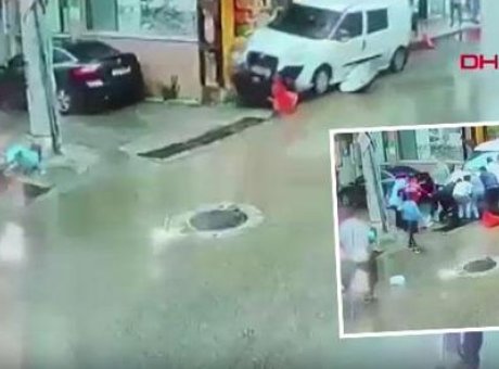 Bursa’da Dehşet Anları: Hafif Ticari Ara&ccedil; Anne ve Oğlunu S&uuml;r&uuml;kledi!