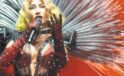 B&uuml;y&uuml;leyici Bir Gece: Sezen Aksu Şarkılarıyla Dolu Bir Konser