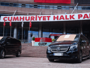 CHP’de Olay Yaratan ‘Haram Ara&ccedil;lar’: L&uuml;ks Minib&uuml;sler Satışta!