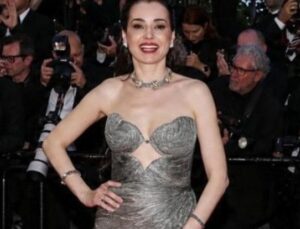 Cannes 2023’te &Ouml;zg&uuml; Namal’ın Şıklığı Dikkatleri &Uuml;zerine &Ccedil;ekti!