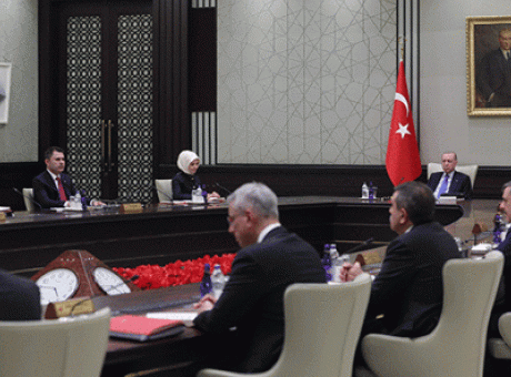 Cumhurbaşkanlığı Kabinesi Toplandı: Kritik G&uuml;ndem Maddeleri Neler?