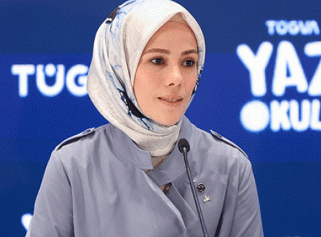 Dijital Bağımlılık Alarmı! Gen&ccedil;lerin %35’i Tehlikede, Esra Albayrak Uyardı