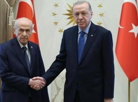 Erdoğan ve Bah&ccedil;eli’nin Gizemli G&ouml;r&uuml;şmesi: Stratejik Adımlar Neler Olacak?