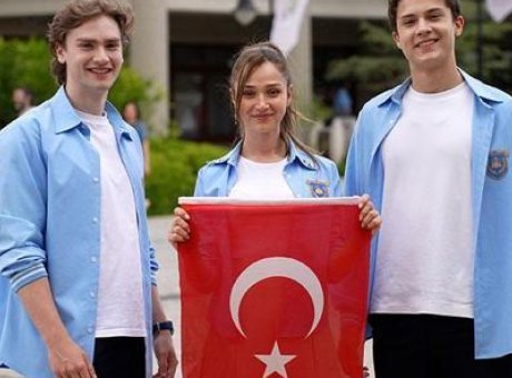 Geleceğin Yıldızları: Daha 17 Oyuncuları 19 Mayıs Ruhunu Spor Salonu&rsquo;nda Yaşatıyor!