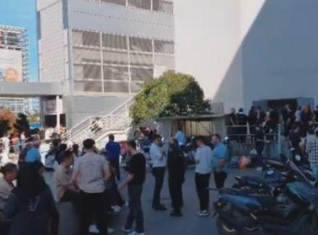 Havadan Alevler: Pendik’teki Alışveriş Merkezinde Yangın Paniği!