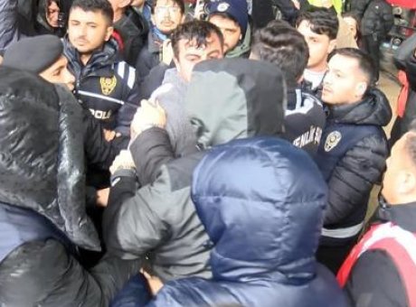 İstanbul’da 1 Mayıs Hazırlıkları: Taksim ve Kadık&ouml;y’de Alınan &Ouml;nemli &Ouml;nlemler