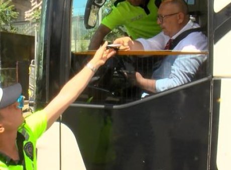 İstanbul’da Bayram &Ouml;ncesi Sıkı Trafik Denetimleri: G&uuml;venli Seyahat İ&ccedil;in Hazır Mı?