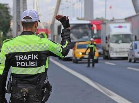 İstanbul’da Pazar G&uuml;n&uuml; S&uuml;r&uuml;c&uuml;leri Bekleyen B&uuml;y&uuml;k Değişiklik! Hangi Yollar Kapalı?