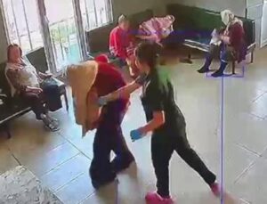 İstanbul’daki Yaşlı Bakım Merkezinde Şok Edici Şiddet İddiaları Ortaya &Ccedil;ıktı