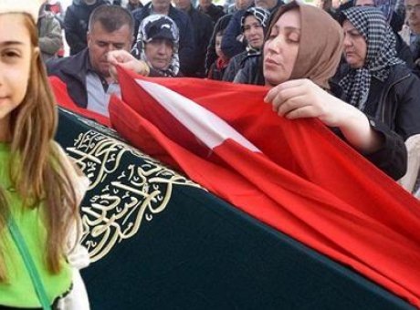 Kahramanmaraş’taki Okul Saldırısı: 10 Can Aldı, Aile Yıkıldı