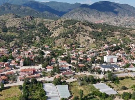 Kurban Bayramı’nda Sıcaklık Rekoru: Sarıcakaya’da Termometreler 46 Dereceyi G&ouml;rd&uuml;!