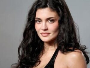 Kylie Jenner&rsquo;dan Şok A&ccedil;ıklama: Hamilelik S&uuml;recinde Y&uuml;r&uuml;yemiyorum Dedi!