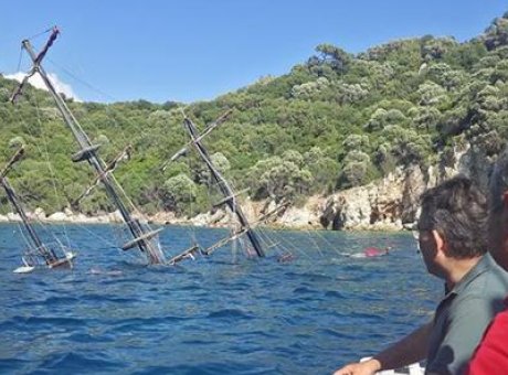 Marmaris’te G&ouml;z G&ouml;re G&ouml;re Batan Tekne: 110 Yolcu Korku Dolu Anlar Yaşadı