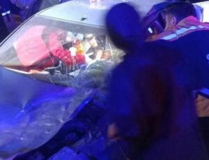 Muş’ta Gece Karnavalı Yerine Feci Kaza: 1 &Ouml;l&uuml;, 3 Yaralı