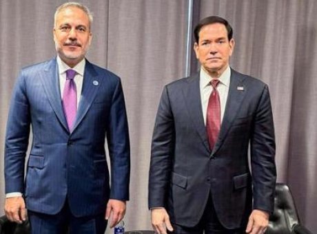 NATO Zirvesinde Siyasi İletişim: Hakan Fidan ve Rubio’nun G&ouml;r&uuml;şmesi