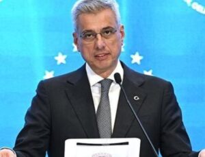 Sağlık Sekt&ouml;r&uuml;nde Devrim: Ebe ve Hemşirelerimiz Geleceği Şekillendiriyor