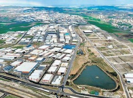 T&uuml;rkiye’nin Sanayi B&ouml;lgeleri G&uuml;neşle B&uuml;y&uuml;yor: Yeşil D&ouml;n&uuml;ş&uuml;m R&uuml;zgarı