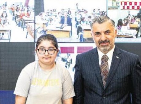 5G ile Eğitimde Devrim: Az G&ouml;ren &Ccedil;ocuklardan Karne Coşkusu