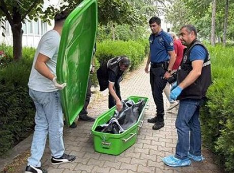 78 Yıl Kimliksiz Yaşayan Kadının Gizemi: &Ouml;l&uuml;m&uuml;nden Sonra Ortaya &Ccedil;ıktı!