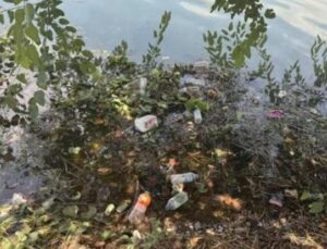 Adana’nın G&ouml;zbebeği Seyhan Nehri’nde Şok Edici &Ccedil;&ouml;p Manzarası!